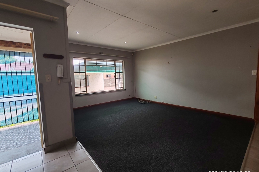 4 Bedroom Property for Sale in Vaalpark Free State